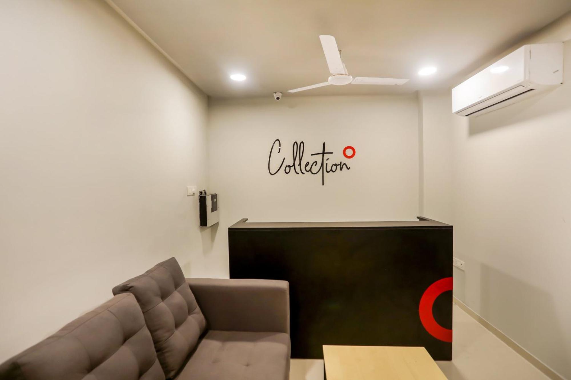 Super Collection O Le Noida Hotel Near Sector 76 Metro Station Extérieur photo